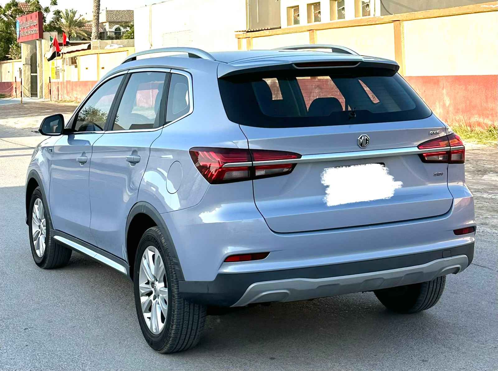 MG